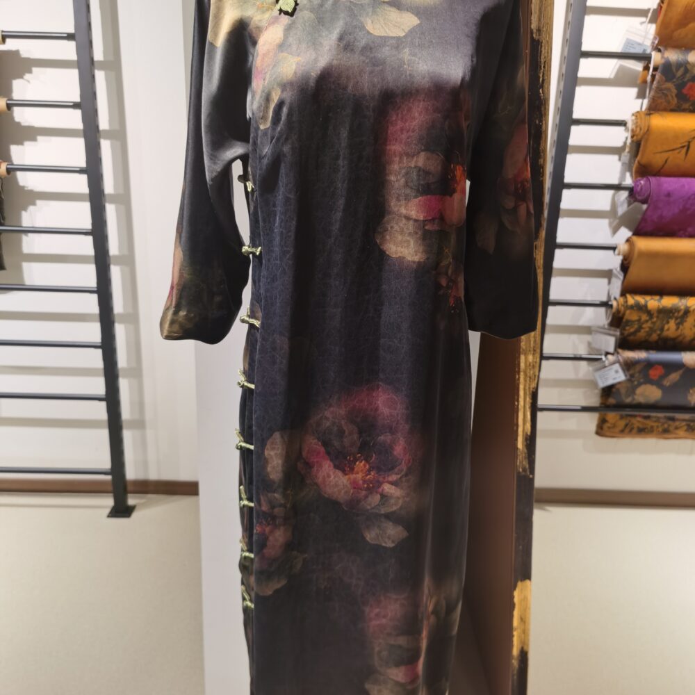 Vintage Cultural Heritage Xiangyunsha 30momme Mulberry Silk Cheongsam